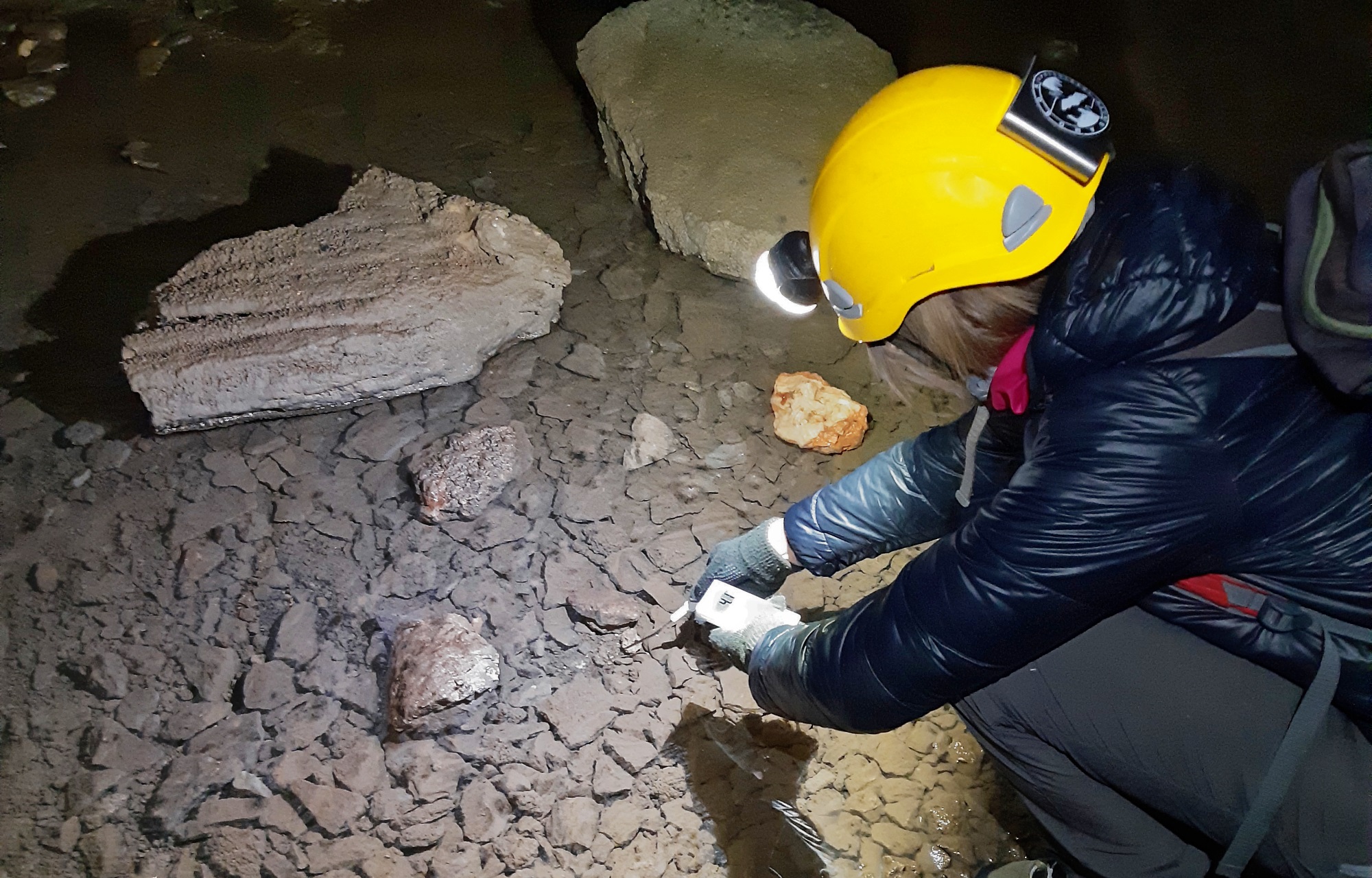 Mikroklimatsko istraživanje špilje Samograd i Medine pećine